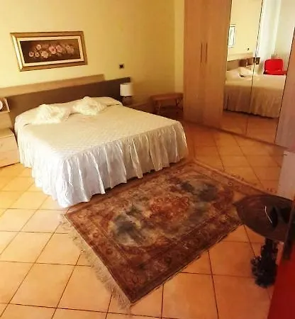 La Via Del Mare Affittacamere 3*