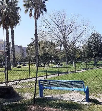 Maison d'hôtes La Via Del Mare Sei Già A Casa, Parcheggio Per Moto E Bici Oristano