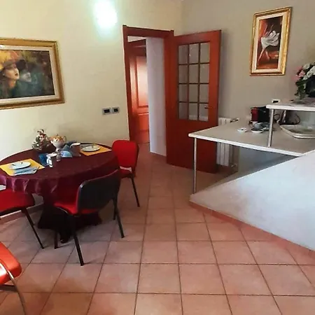 بيت ضيافة La Via Del Mare 3*