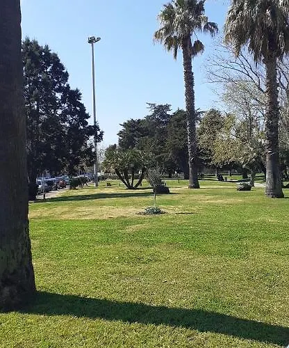 La Via Del Mare Pensión 3*